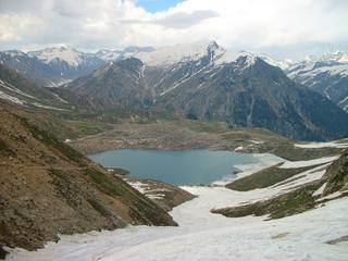 Daral Lake